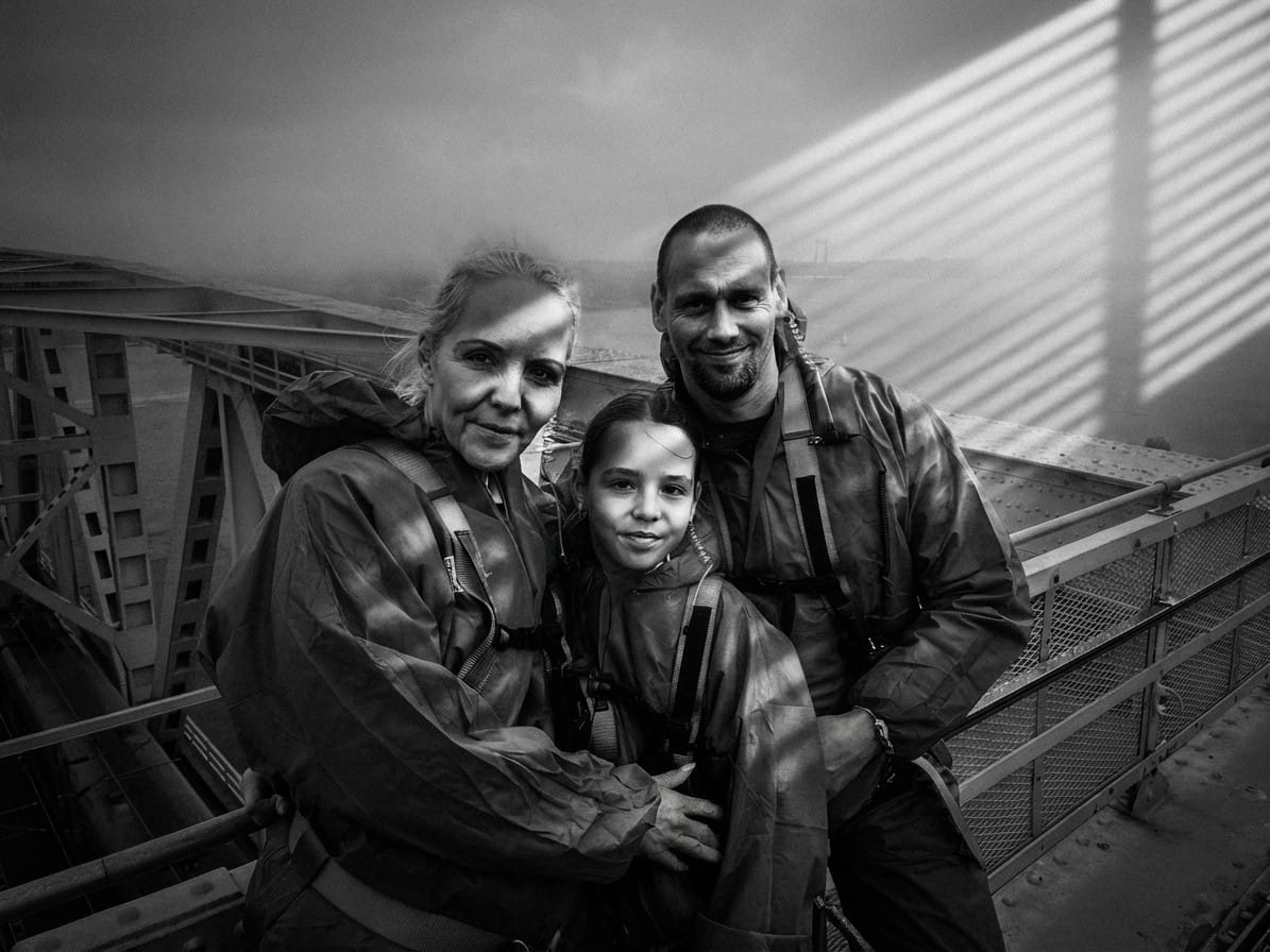 Noir photo effect example